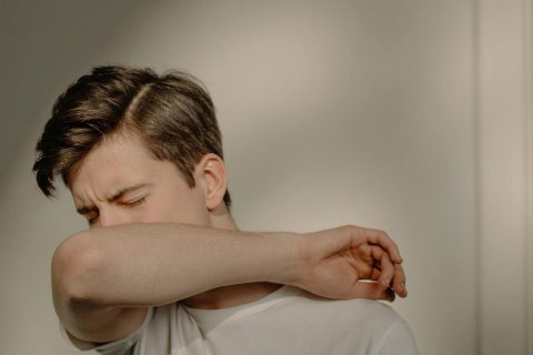 Stomia od kuchni. Co łączy kichanie i kaszel z tematem stomii