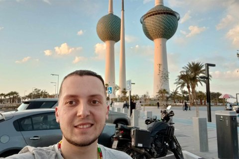 Motocyklem przez Bliski Wschód - dzień 18 i 19. - Kuwejt