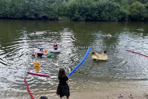 Dzień trzeci - Totemy, deszcz i słońce na zmianę