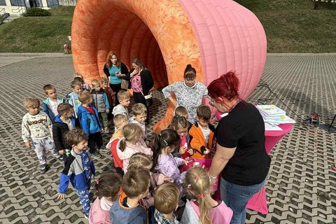 Grubas 3D na Politechnice Lubelskiej najmłodsi odkrywają tajemnice jelita