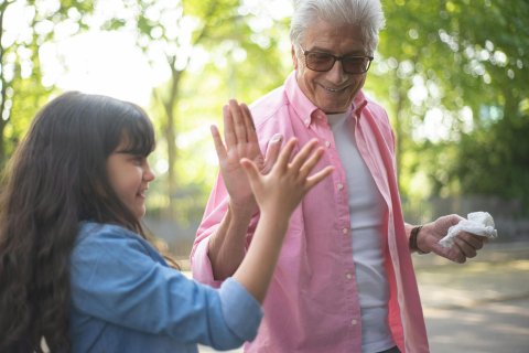 Stomia od kuchni. Dziadek stomik codzienność, wyzwania i miłość, która się nie zmienia