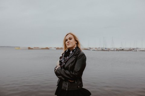 Na własnych zasadach