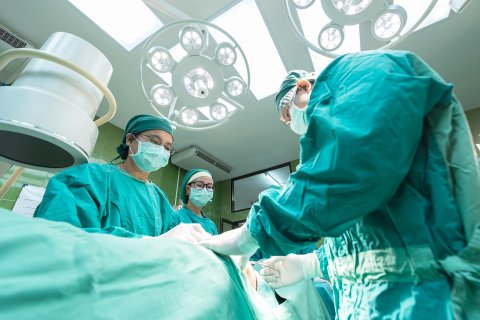 Profilaktyka przepukliny brzusznej po zabiegach operacyjnych