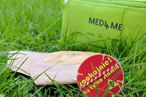 Stomia od kuchni. Mechaniczne czy alergiczne? Jak odróżnić problemy skórne pod płytką i jak im zapobiegać