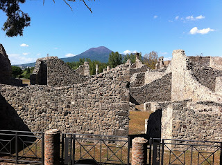 pompeii-431577_1920.jpg
