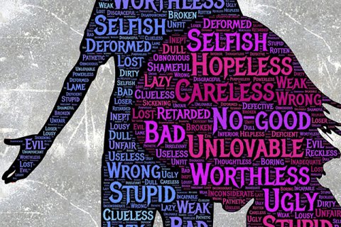 Ewelina Zach: Skupienie na tym, co złe. ODWRÓĆ.