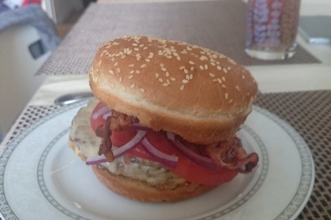 Ewelina Zach: Goście, goście