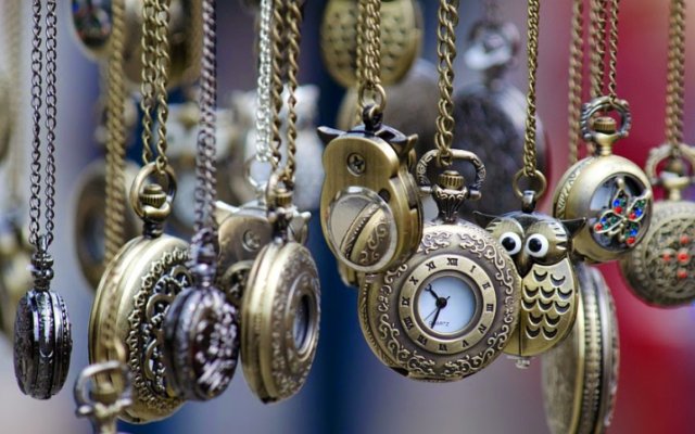 Zegary tykają, a czas goni